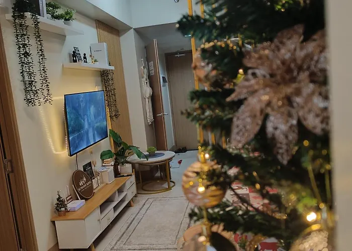 Skyshore Aparthotel 3*
